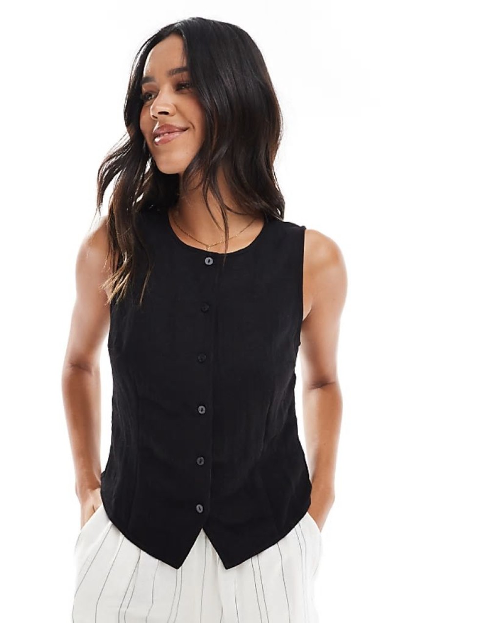 crinkle buttoned vest top in black