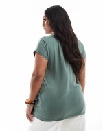 relaxed oversized v neck t-shirt in khaki