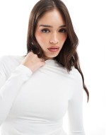 high neck sculpt long sve top in white