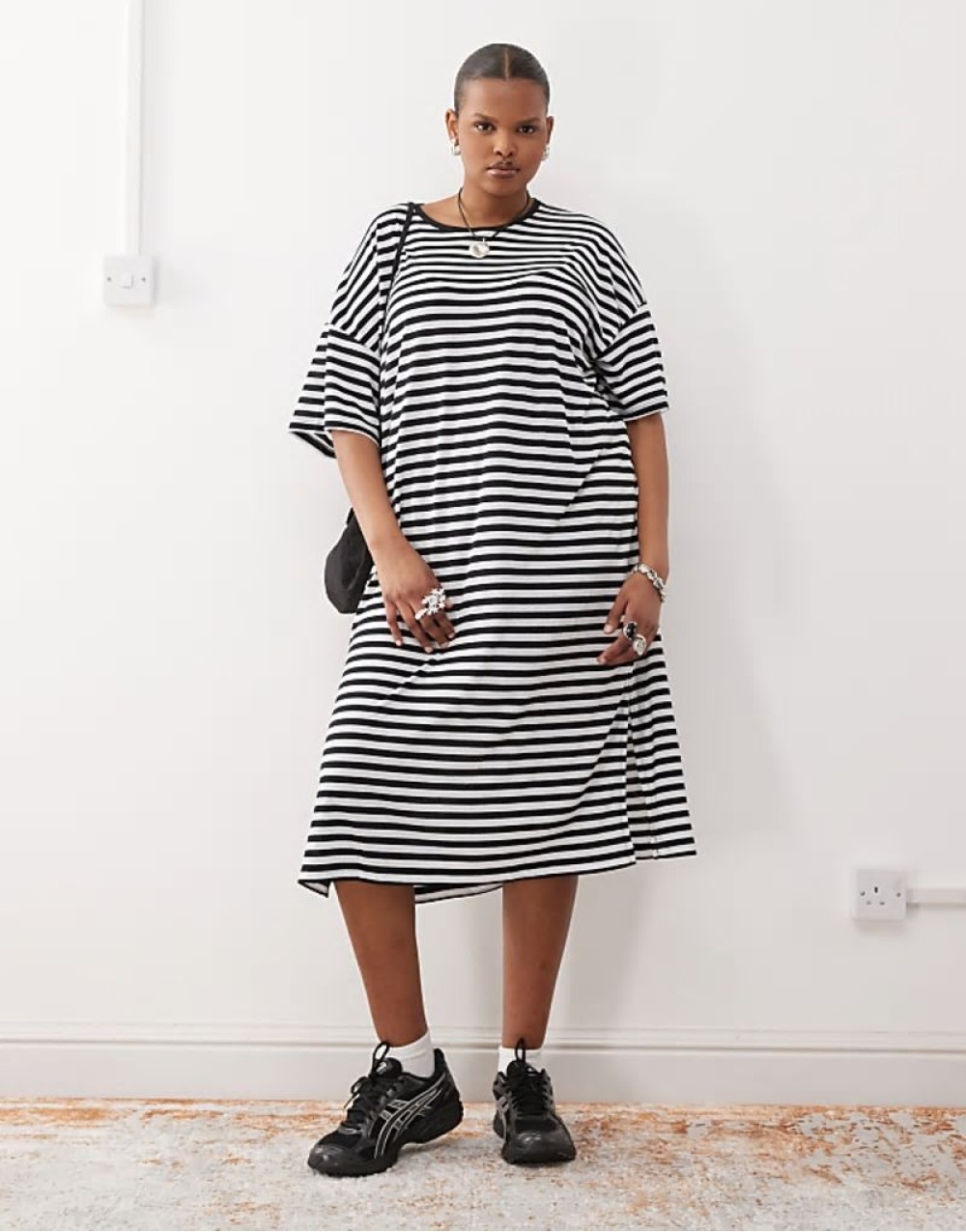 midi t-shirt dress in black and white stripe