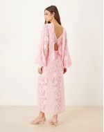balloon sve jacquard maxi dress with scarf detail in pink