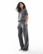 Lightweight mix & match cozy knitted set in dark grey melange