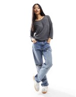 wide neck 3/4 sve top in charcoal melange